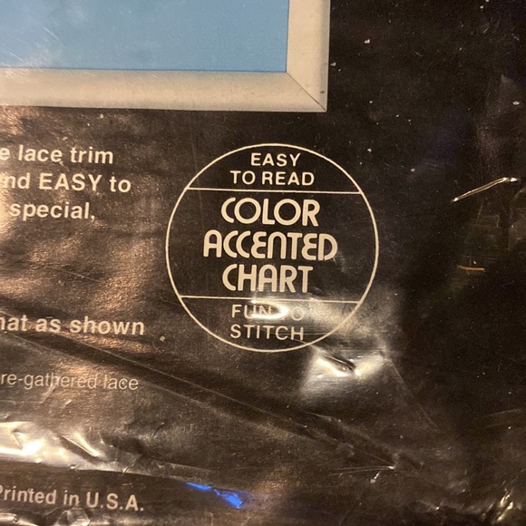 Vintage new but open DIMENSION Counted cross stitch hearts and lace birth record - Picture 7 of 9